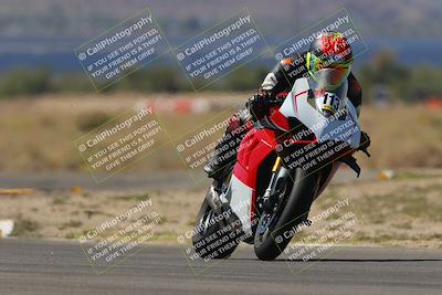 media/Sep-25-2023-Moto Forza (Mon) [[81ffa65e0a]]/B-C Group/Session 3 (Turns 16 and 17 Exit)/